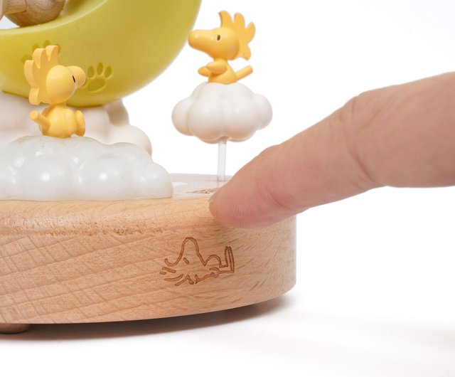 スヌーピームーン】PEANUTS ホームライト ナイトライト