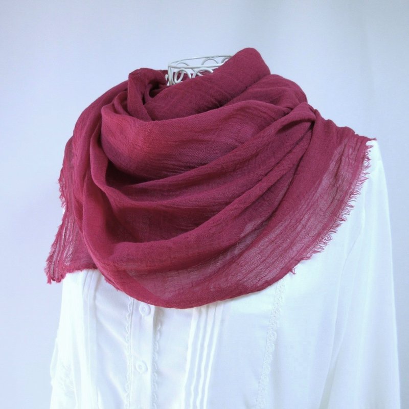 Plant dyeing, Suoh and lac dye_2, Organic, Cotton gauze, Chita cotton, Large long stole - ผ้าพันคอถัก - ผ้าฝ้าย/ผ้าลินิน สีม่วง