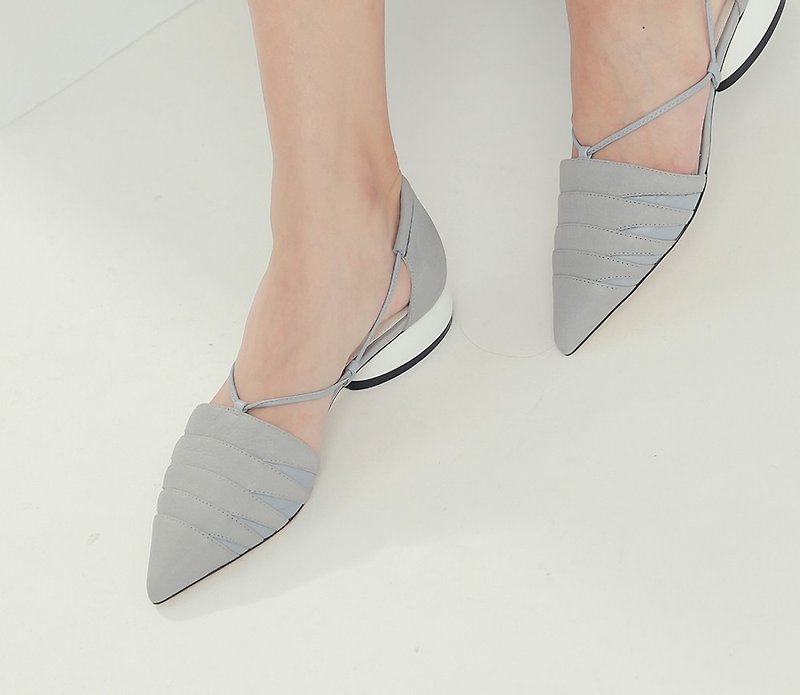Semicircular rope cut oval with leather pointed shoes gray blue - รองเท้ารัดส้น - หนังแท้ สีเทา