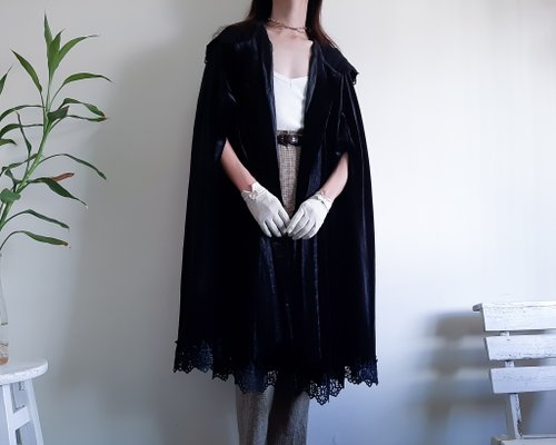 Vintage Black mantella（全円マント、ロングケープ） 当日発送可