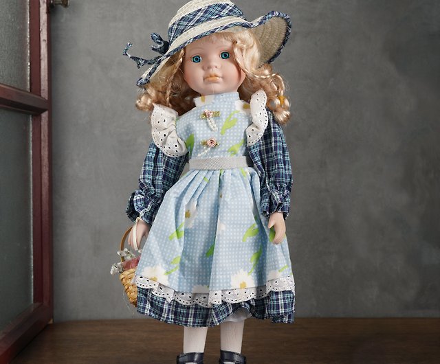 オランダのヴィンテージセラミックブルー目の人形/ヨーロッパの古い