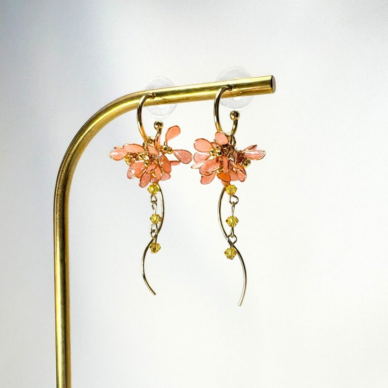 Osmanthus 2-way Hoop Earrings Swarovski Crystal Autumn Botanical Gift (金木犀) - ต่างหู - เรซิน สีส้ม