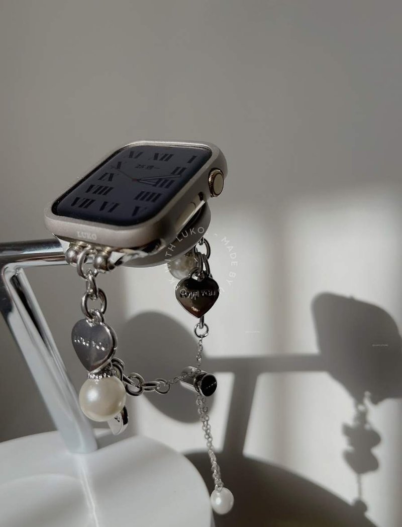Apple Watch I 金屬款 I 珍珠愛心掛鏈錶帶 - 錶帶 - 其他材質 