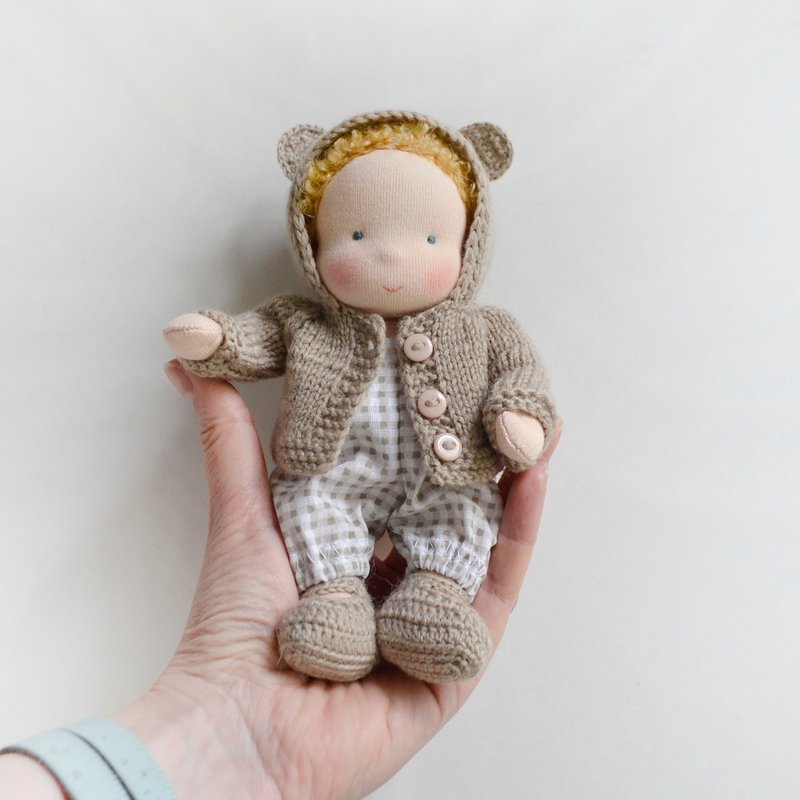Waldorf doll pocket doll 7 inch (18 cm) tall. - 寶寶/兒童玩具/玩偶 - 環保材質 藍色
