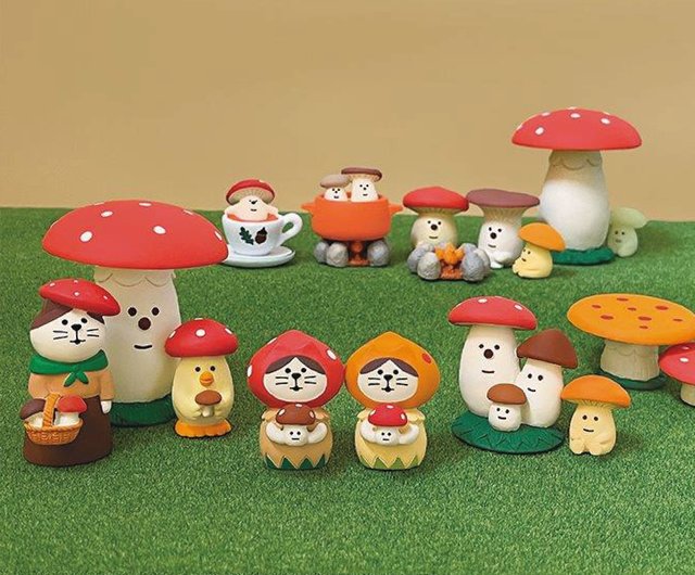 Japanese Decole Concombre - Incredible little mushroom forest