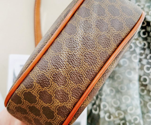 美品　CELINE ブラウン アイボリー バッグ 保存袋付き CELINE ショルダーバッグ ブラウン 保存袋付き