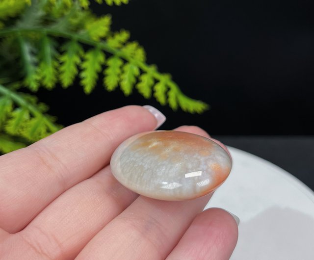 天然橢圓珊瑚玉吊墜冰潤高瓷玉化檸檬片橘粉灰菊花玉項錬無事牌