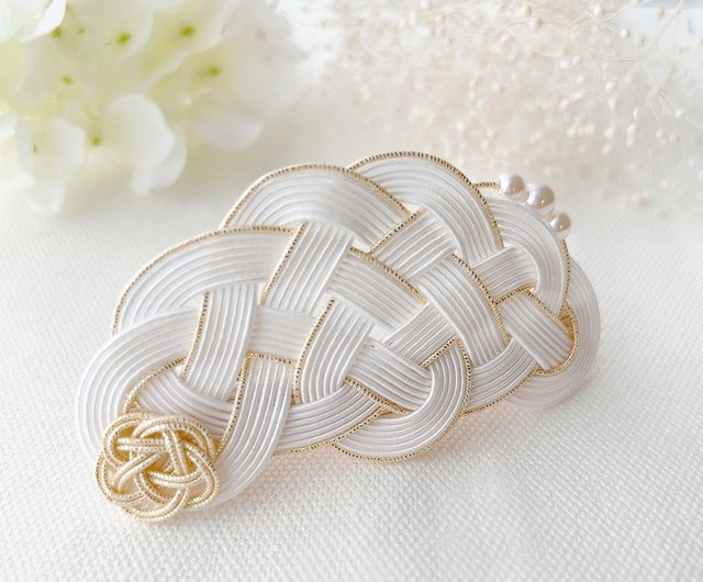 No.139 水引バレッタ ハンドメイド 髪飾り 水引バレッタ 薄い青緑の髪飾り 何時でもお洒落に | iichi 日々の