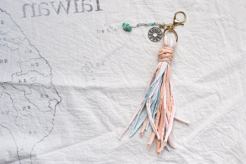 Handmade jellyfish cloth key ring yoga key ring mandala - Keychains - Other Materials Pink