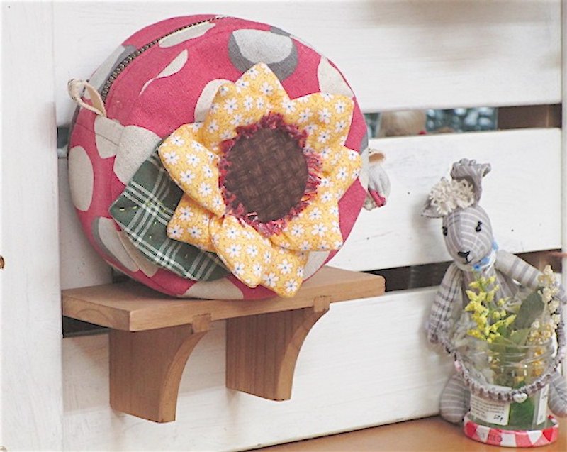 Sunflower Buns - Toiletry Bags & Pouches - Cotton & Hemp Red