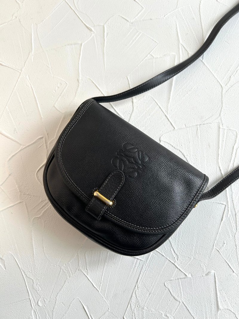 絕版古董包 Loewe黑金色馬鞍側背包 斜背包 皮革包 單肩包 中古包 - 側背包/斜背包 - 真皮 黑色
