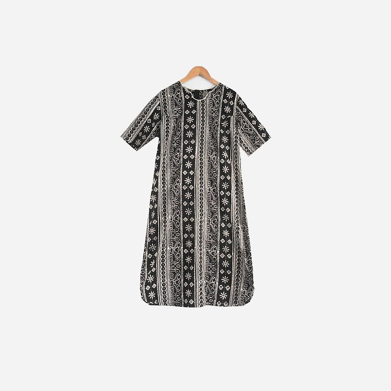 Dislocation vintage / black and white totem print dress no.482 vintage - ชุดเดรส - ผ้าฝ้าย/ผ้าลินิน สีดำ