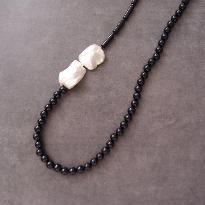 Double Biwa Pearl × Black Onyx Necklace　ビワパール × オニキス ネックレス - 項鍊 - 寶石 黑色