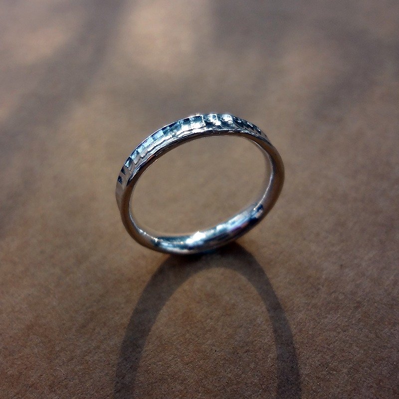 Years and Moonlight Wheel Hand Forged Sterling Silver Ring-Tail Ring - แหวนทั่วไป - โลหะ สีเงิน