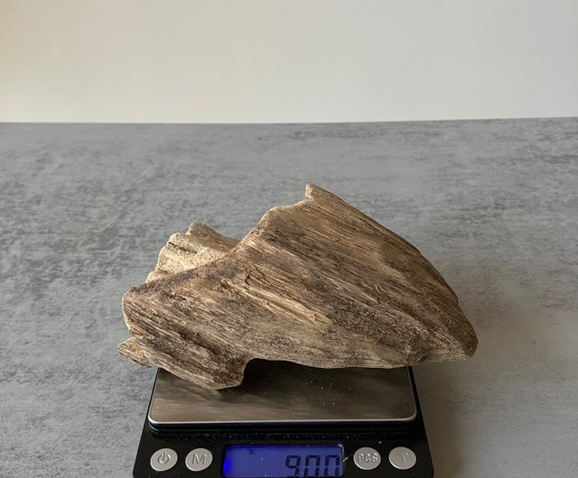 沈香木製立像 伝統的彫刻 約30cm 2025年最新】沈香彫刻の人気アイテム - メルカリ