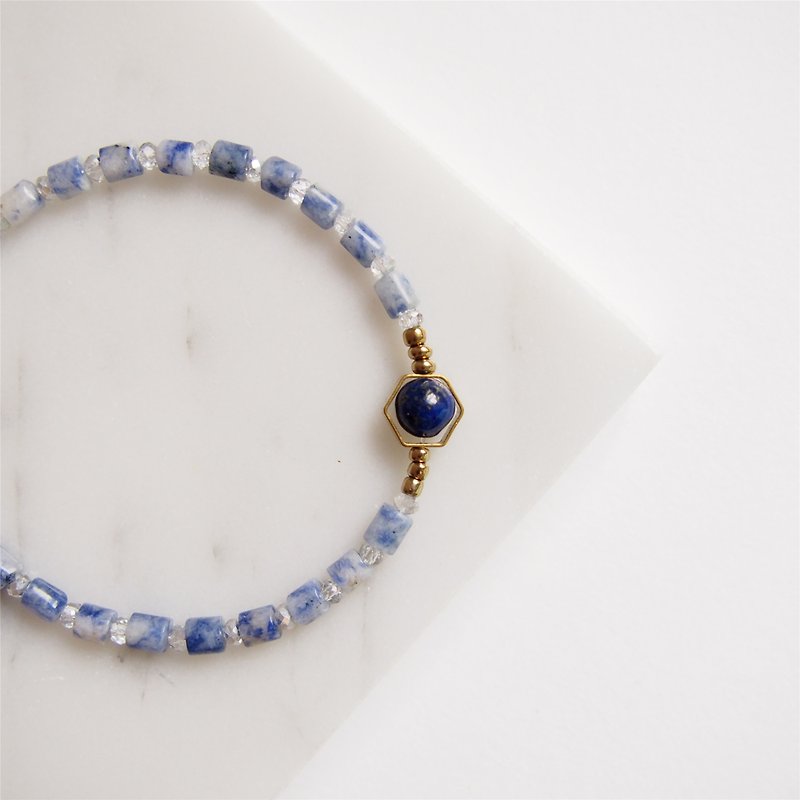 • temperament blue-veined Stone lapis lazuli • Hex • bracelet • bracelet gift - Bracelets - Gemstone Blue