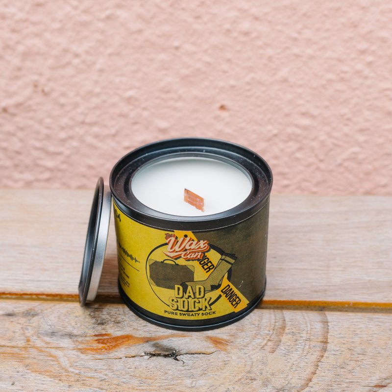 Dad Sock | Strange Scent Candle 140g - เทียน/เชิงเทียน - ขี้ผึ้ง 