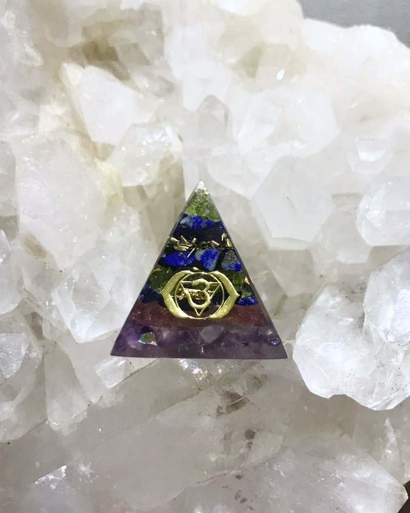客製化奧鋼能量塔-圖為客訂分享 招財小進寶 - 擺飾/家飾品 - 水晶 多色