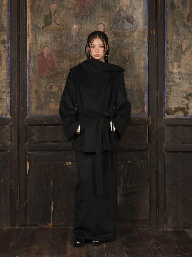 溯洄從之 / 解構斗篷大衣外套 / 羊毛 - 女大衣/外套 - 其他材質 黑色