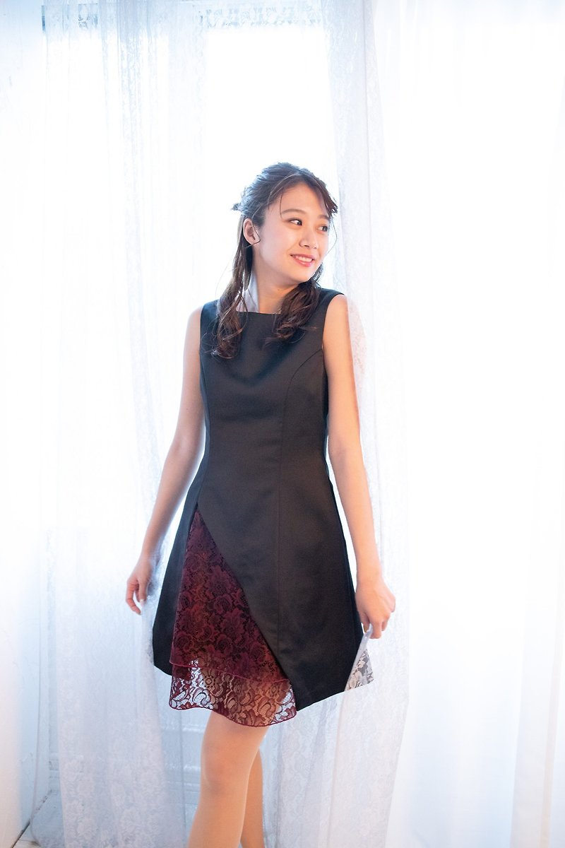 triangle lace dress　made in Japan - Evening Dresses & Gowns - Other Man-Made Fibers Black
