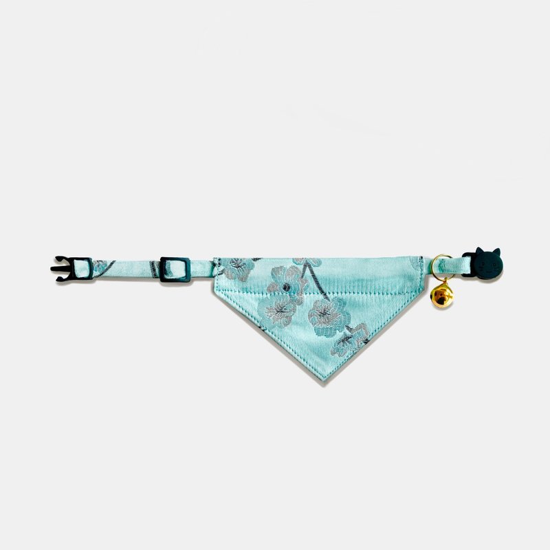 Ancient Frost Bandana Cat Collar / with safety breakaway buckle - 項圈/牽繩 - 絲．絹 藍色