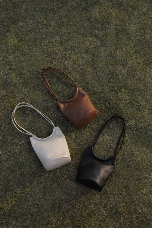 Mate Leather 【新款熱賣】【原創設計】羊皮環形托特單肩手拎包