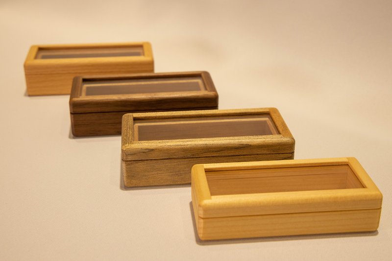 【木製であること】持ち運び可能な小さな箱 - 収納用品 - 木製 ブラウン
