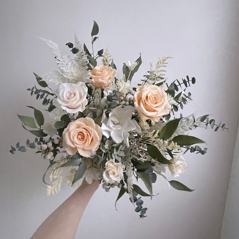 【不凋花】蜜桃黃白綠色不凋玫瑰自然風美式捧花 - 乾燥花/永生花 - 植物．花 