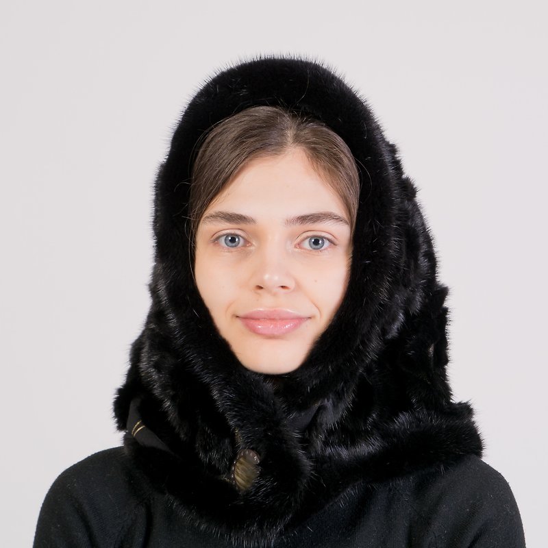 Woman Mink Hood From 100% Real Luxury Fur Mink Winter Fashion Hat Black Color - 絲巾 - 其他材質 黑色