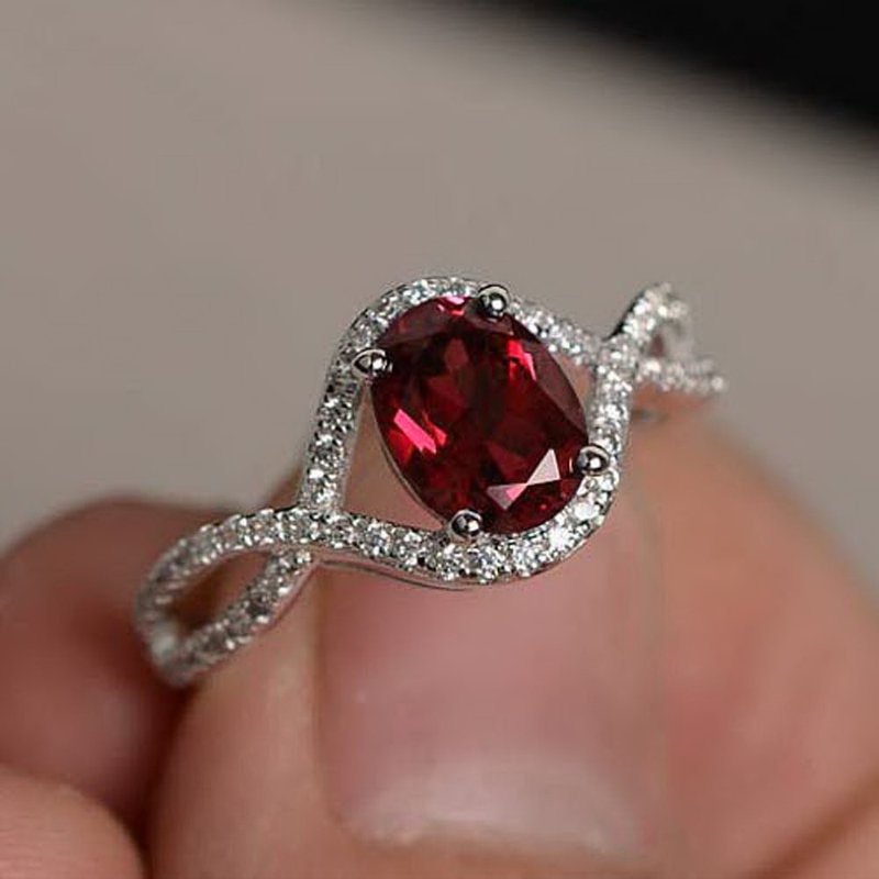Natural ruby ring silver sterling size 7.0 free resize 9 x7 mm. 3.40 ct. - 戒指 - 純銀 紅色