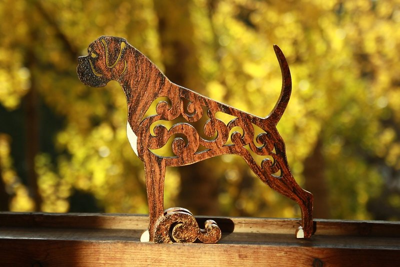 Statuette Boxer dog figurine made of wood - 裝飾/擺設  - 木頭 
