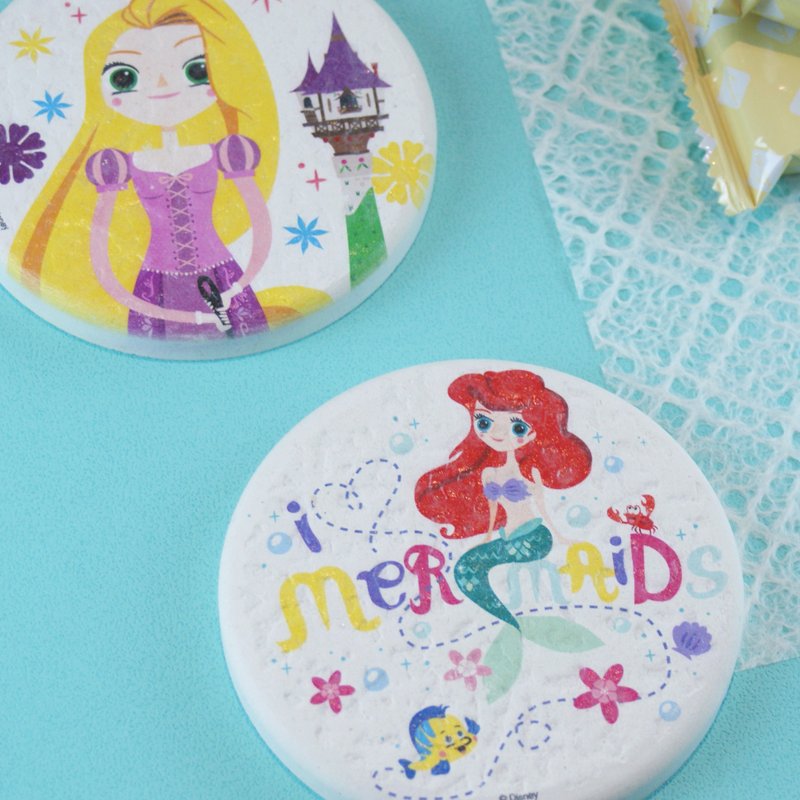 [Christmas gift] mermaid-genuine Disney's algae earth absorbent round mat (without asbestos) - ที่รองแก้ว - วัสดุอื่นๆ ขาว