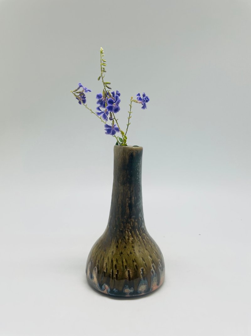 Firewood-fired gold and silver colored jumping knife flower vessel - Pottery & Ceramics - Pottery Gold