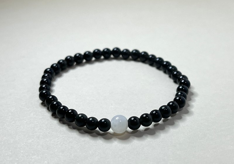moonstone obsidian bracelet - สร้อยข้อมือ - เครื่องประดับพลอย 