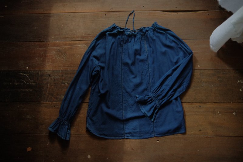 Re*Digo Project | re-dye used cloth with natural indigo - 女上衣/長袖上衣 - 棉．麻 藍色