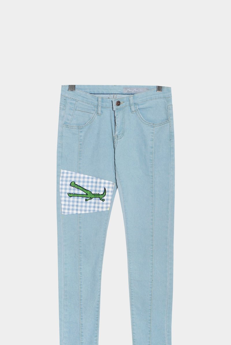 [Limited] a small crocodile difficulties / Patchwork light-colored jeans - กางเกงขายาว - วัสดุอื่นๆ สีน้ำเงิน