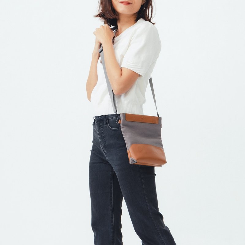 Urban-Crossbody Bag/Accessories Pouch : Tan/Grey - 側背包/斜背包 - 棉．麻 灰色