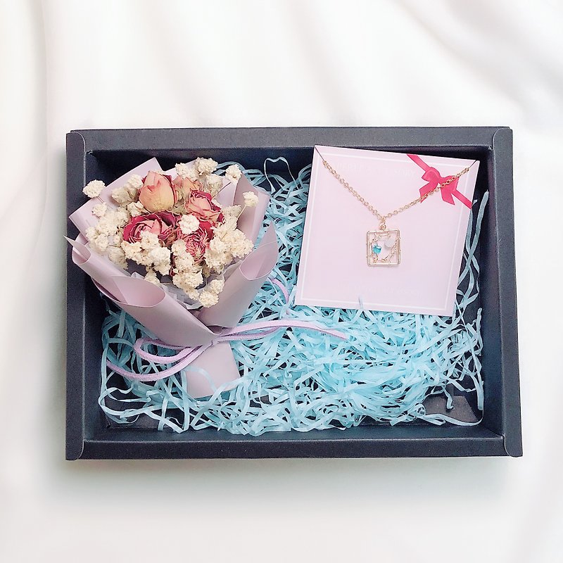 Dream Catcher Dry Flower Box Set Necklace Birthday Gift Christmas Star - สร้อยติดคอ - โลหะ สีทอง