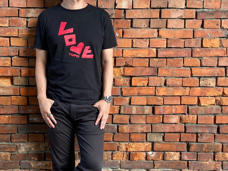 正版 LOVE台北 / 經典短袖中性T恤 / 純棉台灣製 Taiwan T-Shirt - 帽T/大學T - 棉．麻 