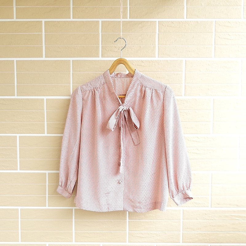 │Slowly │ pink romantic - ancient shirt │ vintage. Retro - เสื้อเชิ้ตผู้หญิง - วัสดุอื่นๆ หลากหลายสี