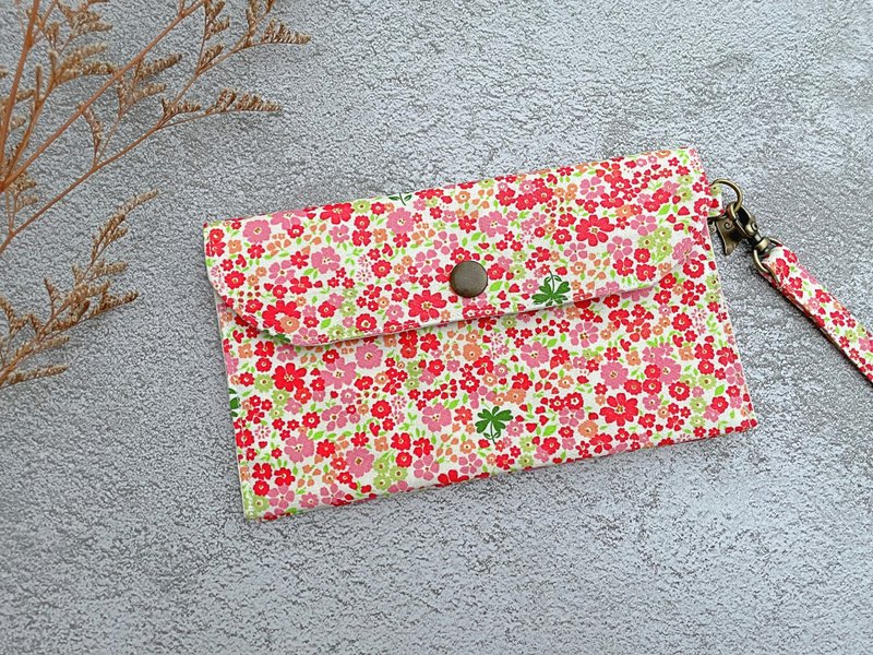 [Purely Handmade] Small Floral Double Layer Clutch Bag Handbag Long Clip Storage Bag Korean Fabric - Clutch Bags - Cotton & Hemp 