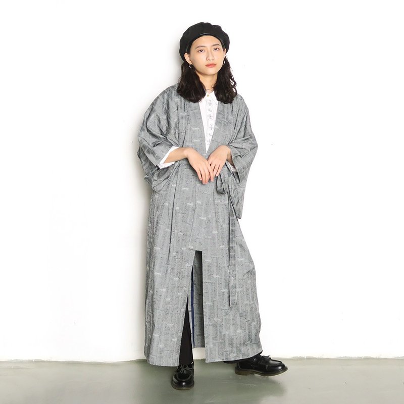 灰色江戶小紋。日本長版古著和服外套 - 女大衣/外套 - 棉．麻 灰色