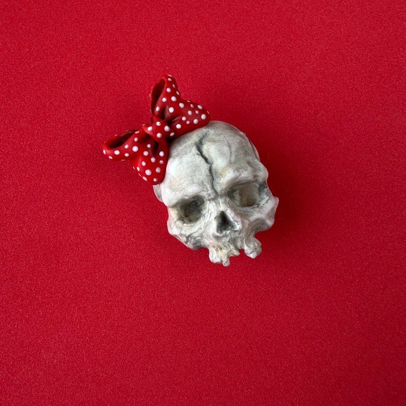 Skull Brooch - เข็มกลัด - ดินเหนียว สีเทา