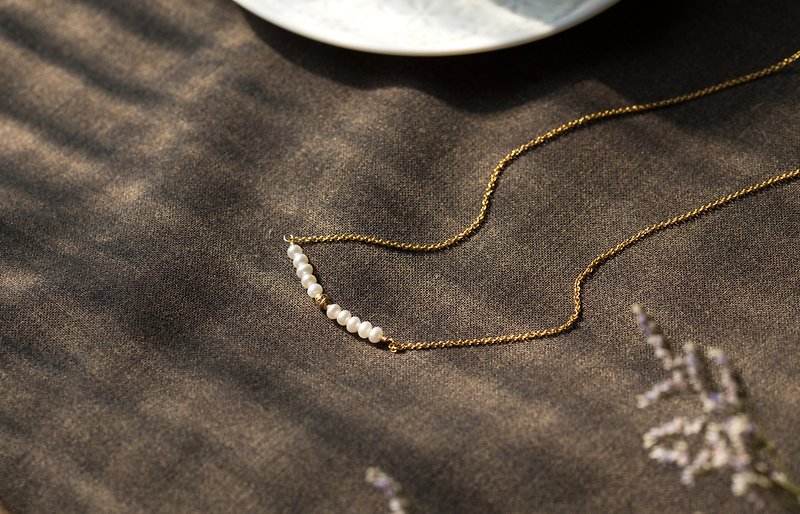 [Pearl Waltz Series] Small Pearl 14K Gold Necklace - สร้อยข้อมือ - เครื่องเพชรพลอย ขาว