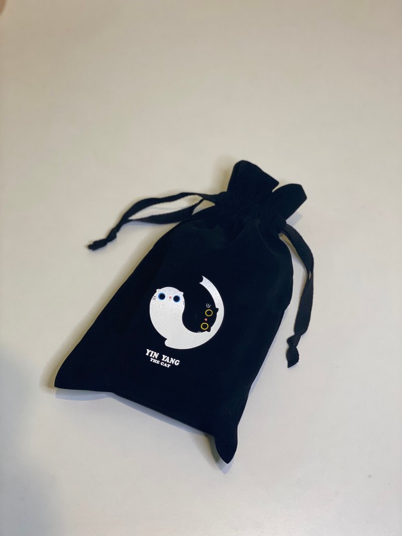 Yinyang thecat Tarot bag - Handbags & Totes - Cotton & Hemp Black