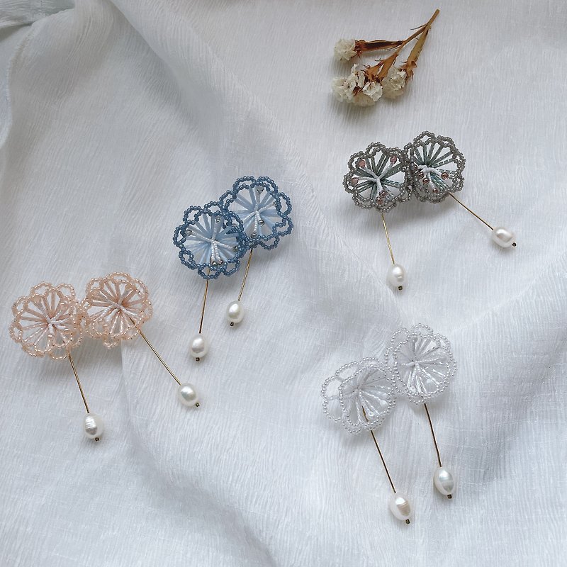 Handmade Embroidery//Spray Two-Wear Earrings//Clip-on Changeable - Earrings & Clip-ons - Thread White