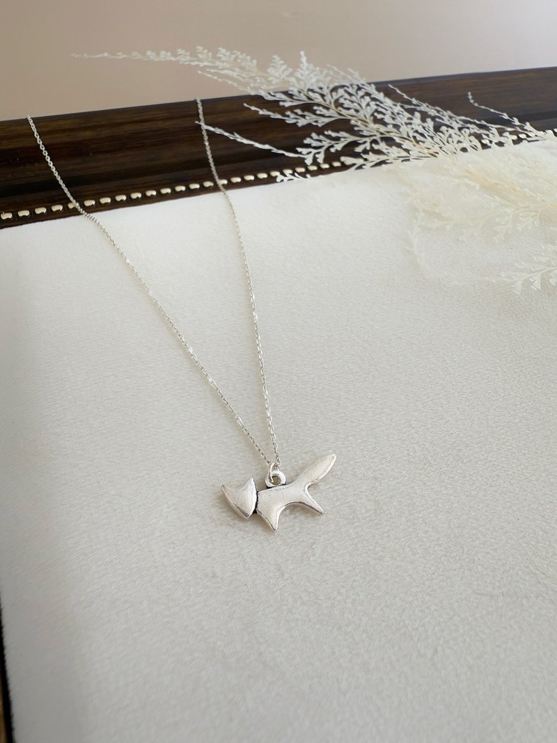 Exquisite Gift Box】Fox Necklace - Argent Fox #925 Sterling Silver Antique Finish - Necklaces - Other Metals Silver