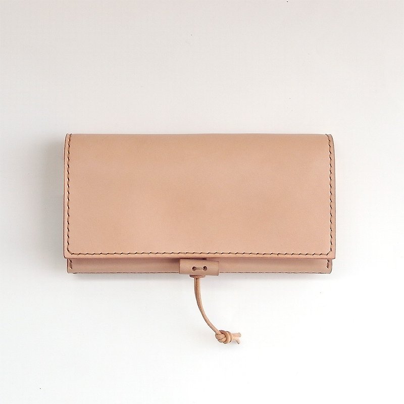 Large Wallet using  Leather (Undyed) 【void / ぼいど】 - Wallets - Genuine Leather Brown