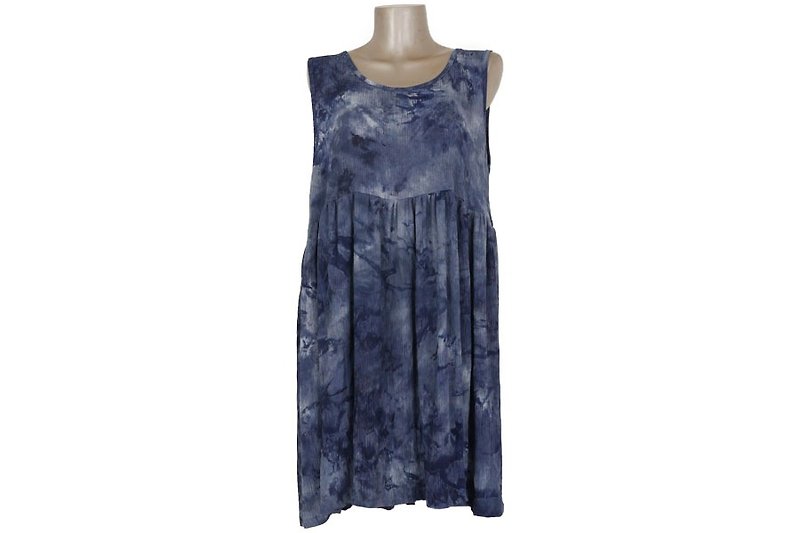 ムラ染めノースリーブワンピース＜インディゴ＞ - 連身裙 - 其他材質 藍色
