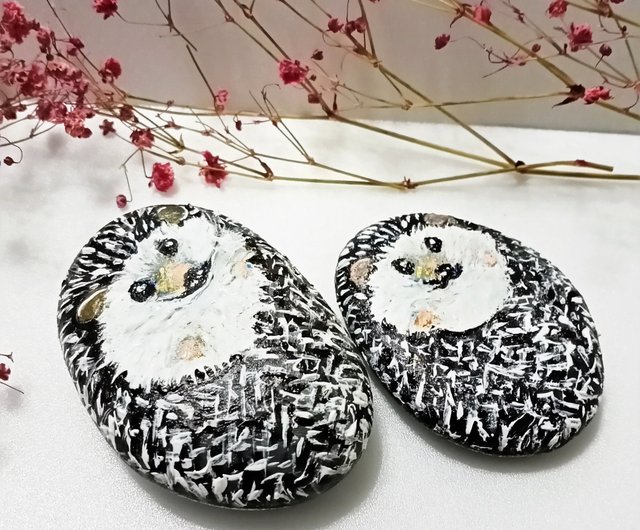 Hedgehog Rock Painting Ideas : r/PaintedRocks